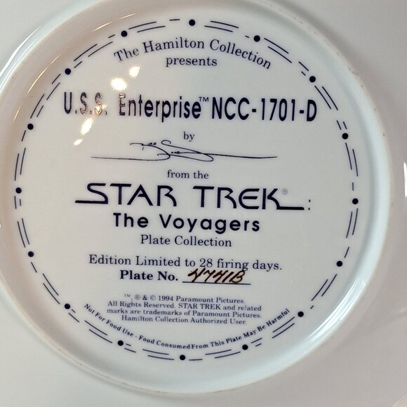 Star Trek The Voyagers Plate - U.S.S Enterprise NCC-1701-D Plate - Picture 6 of 9